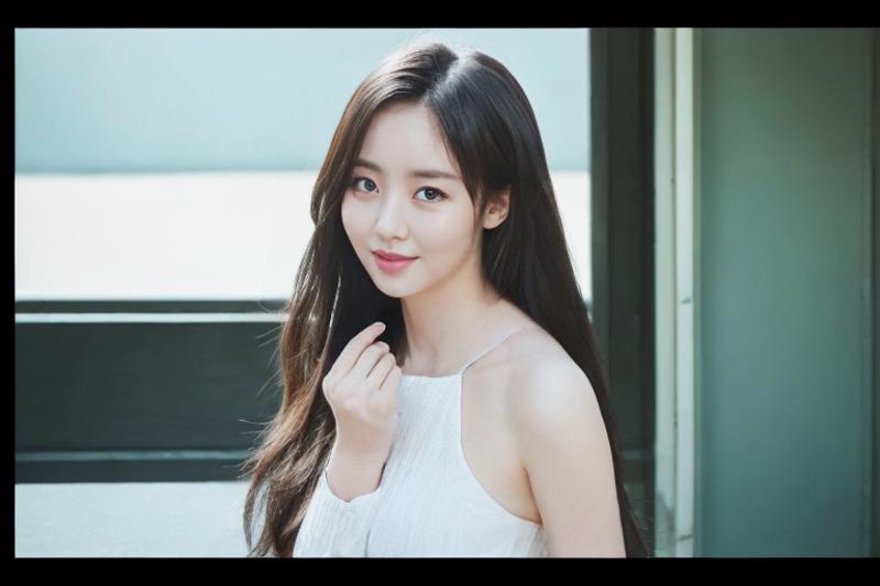 Forever | Kim So-hyun 김소현 金所泫 image by AIForever