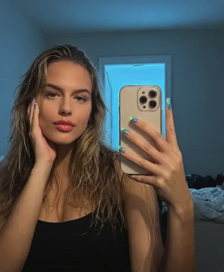 illustriousJuggernaut_XL