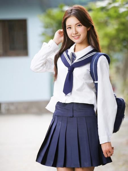 a woman ,kita high school uniform,looking at viewer, 
<lora:sl_nana:0.8>