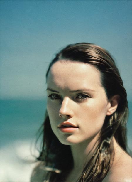 analog style, modelshoot style, photo of beautiful sks woman, hyper realistic photograph, detailed face,film grain, Kodak portra 800, f1.8, intricate, at the beach, <lora:locon_daisy_v1_from_v1_64_32:1.3>