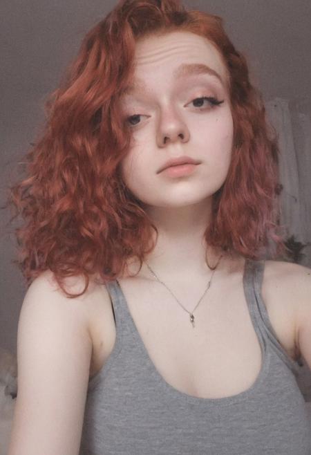 woman, egirl_pfp, polaroid
<lora:egirl_pfp:1>, Molly, MJ, auburn hair, greyish violet tank top, cleavage, polaroid photo