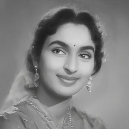 Indian Women - Vintage V1