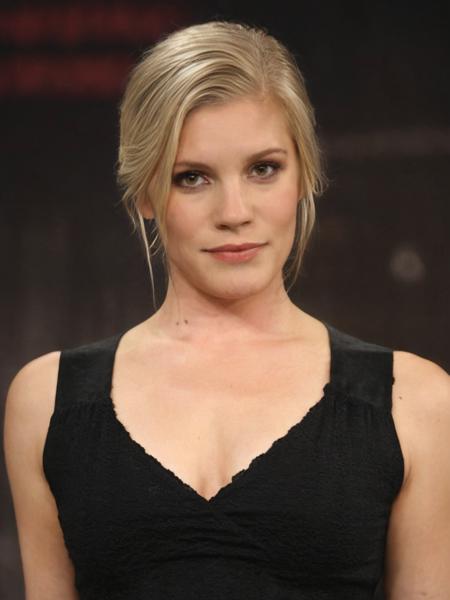 Katee Sackhoff IL XL V1