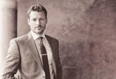 lith_argenta_beh1w_extrahart,  instagram photo, portrait photo of 30 y.o. german man (CEO of a big company) in buisiness dress, perfect detailed eyes, natural skin, hard shadows, film grain