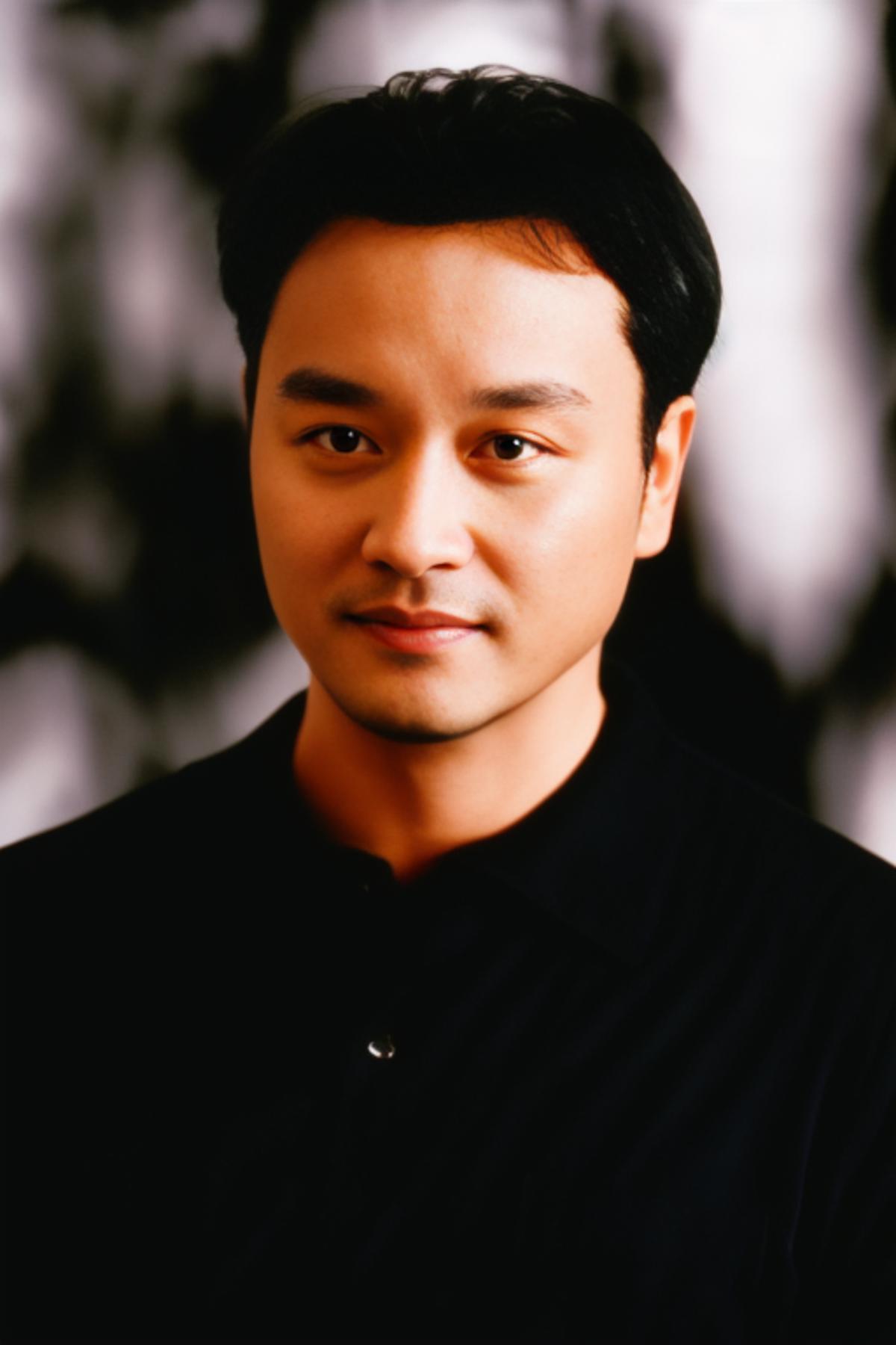 Leslie Cheung 張國榮 - v4 | Stable Diffusion LoRA | Civitai