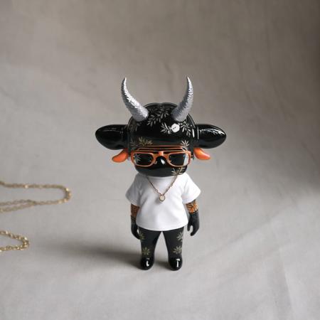 <lora:vallavica_animals:1.2>, vallavica_animals, porcelain animal, ceramic figurine, chibi, cute,  1girl, 2boys, black gloves, black hair, black shirt, crossed arms, glasses, gloves, grey hair, hair between eyes, highres, horns, jewelry, looking at viewer, multiple boys, necklace, orange eyes, shirt, short hair, short sleeves, thorns \(comodo\) \(arknights\), white shirt