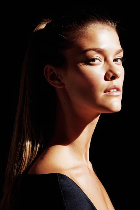 Nina Agdal v1.0