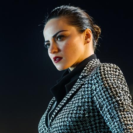 Maite Perroni XL V1
