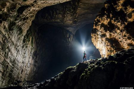 Tq - Son Doong Cave In Vietnam 